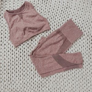 Athletic Wear Set Sports Bra and Leggings